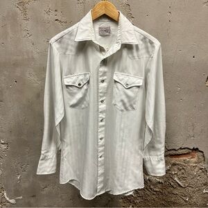 Vintage H Bar C Ranchwear Longtail USA Made White Pearl Snap Button Down Shirt